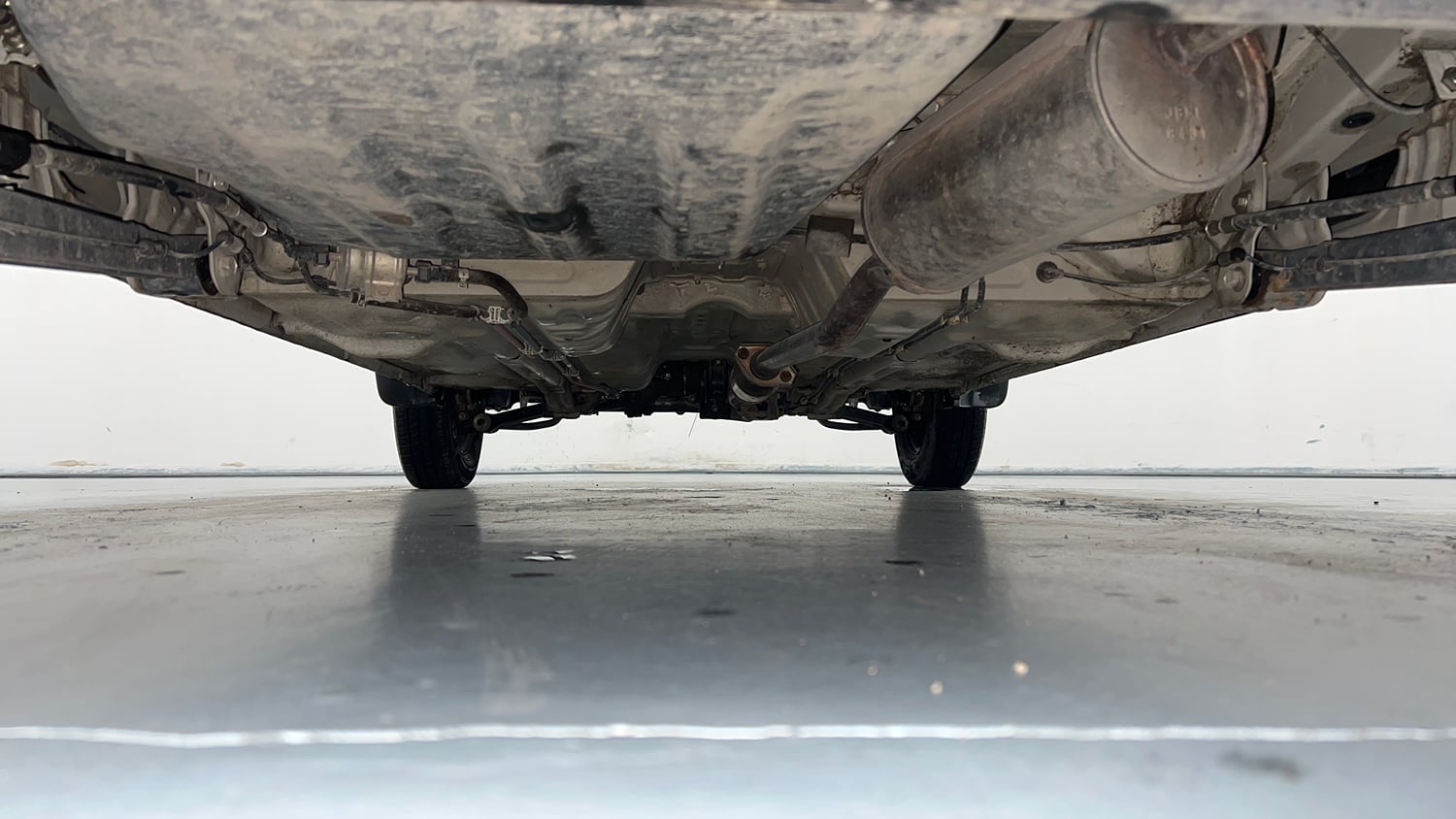 Used 2021 Maruti Suzuki Alto 800 VXi Petrol Manual extra REAR UNDERBODY VIEW (TAKEN FROM REAR)
