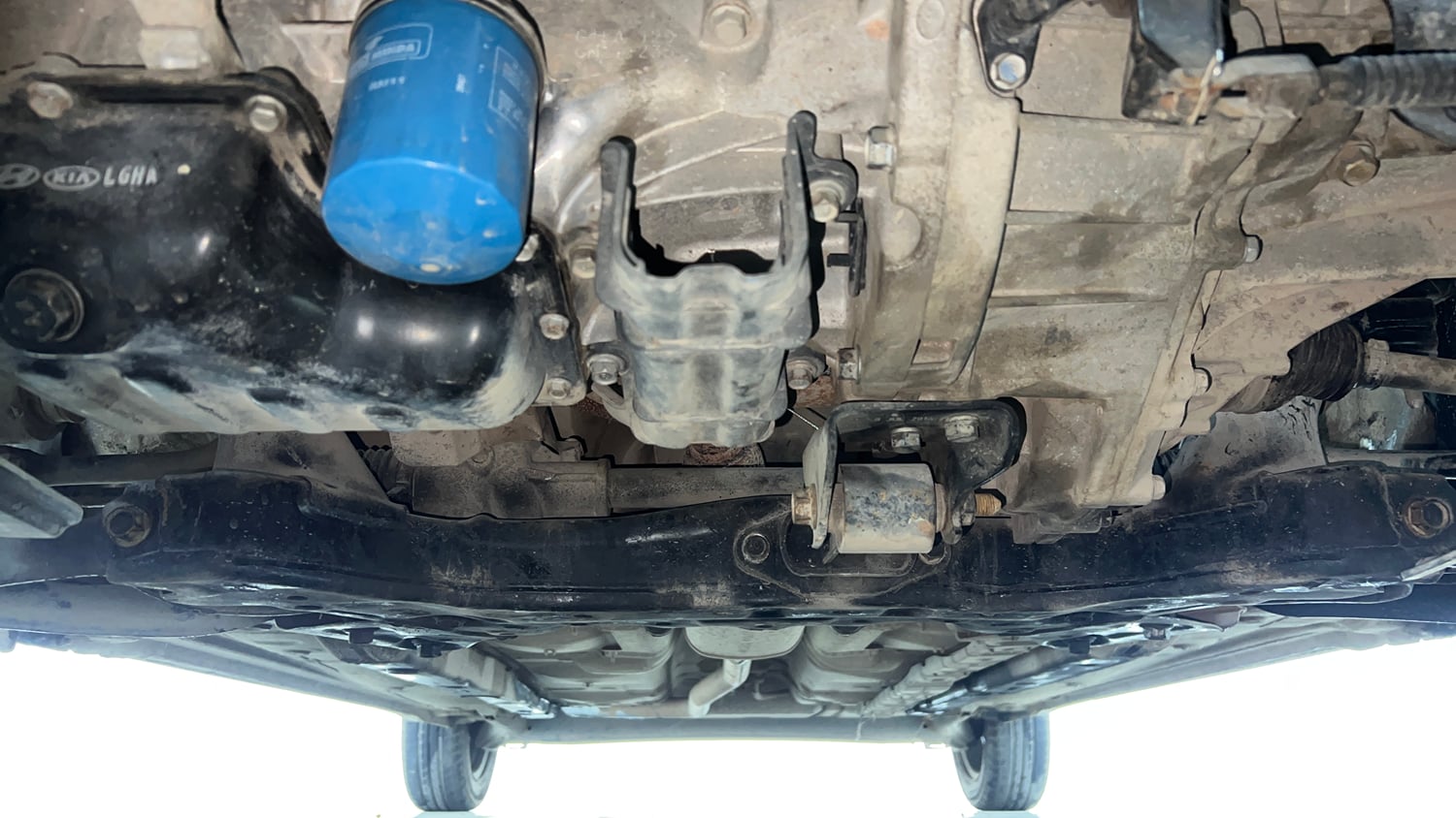 Used 2016 Hyundai Grand i10 Sportz 1.2 Kappa VTVT Petrol Manual extra FRONT LEFT UNDERBODY VIEW