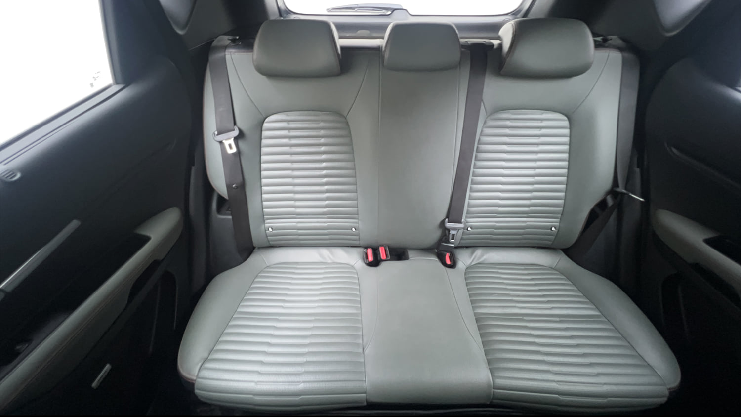Used 2023 Kia Sonet X Line 1.0 DCT Petrol Automatic interior REAR SEAT CONDITION VIEW