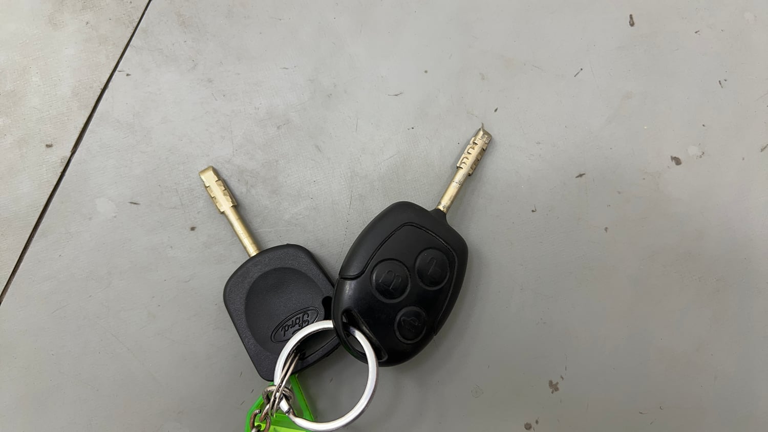 Used 2015 Ford Figo Duratec Petrol Titanium 1.2 Petrol Manual extra CAR KEY VIEW