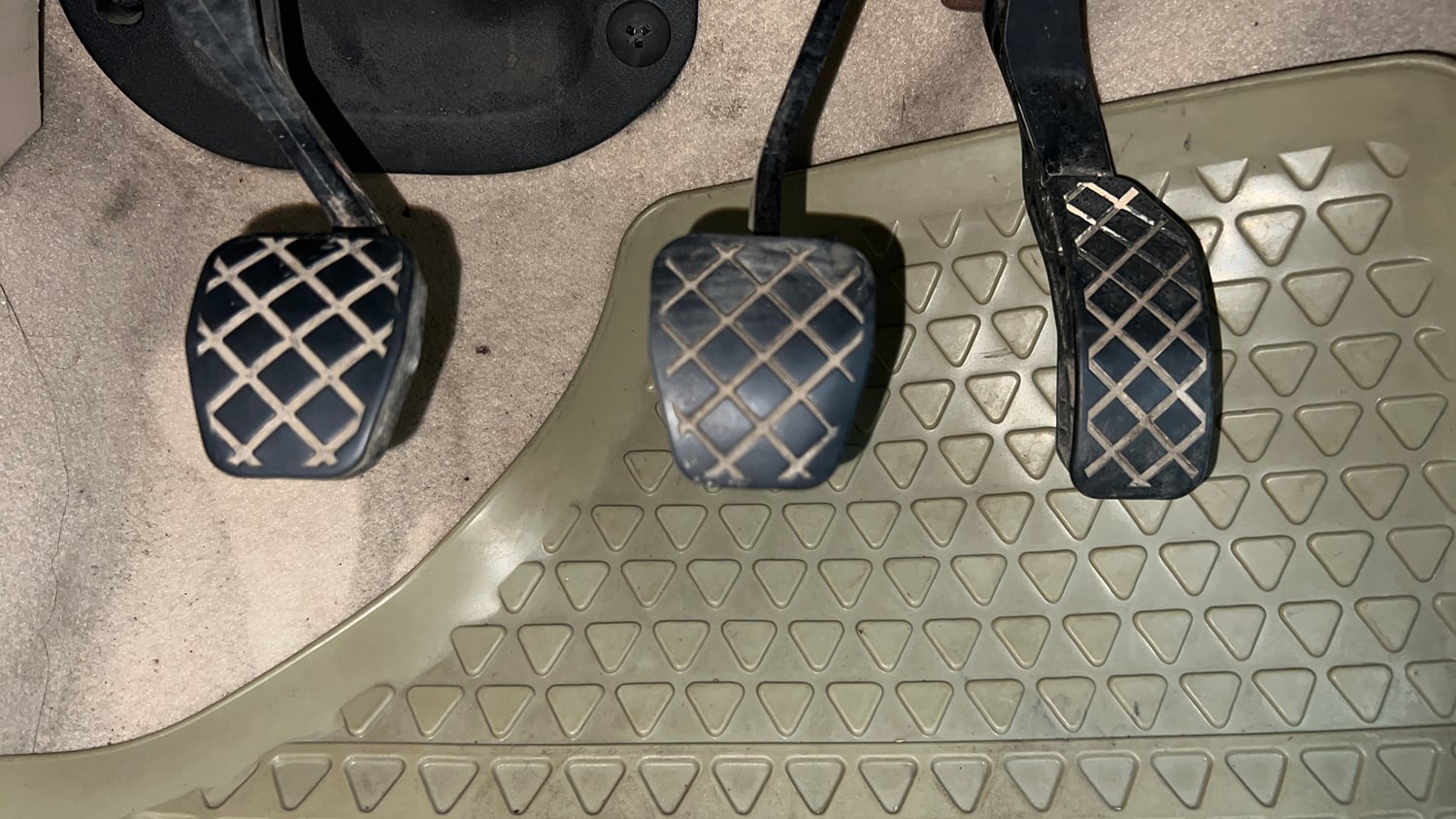 Used 2014 Volkswagen Vento Highline Diesel Diesel Manual interior PEDALS VIEW