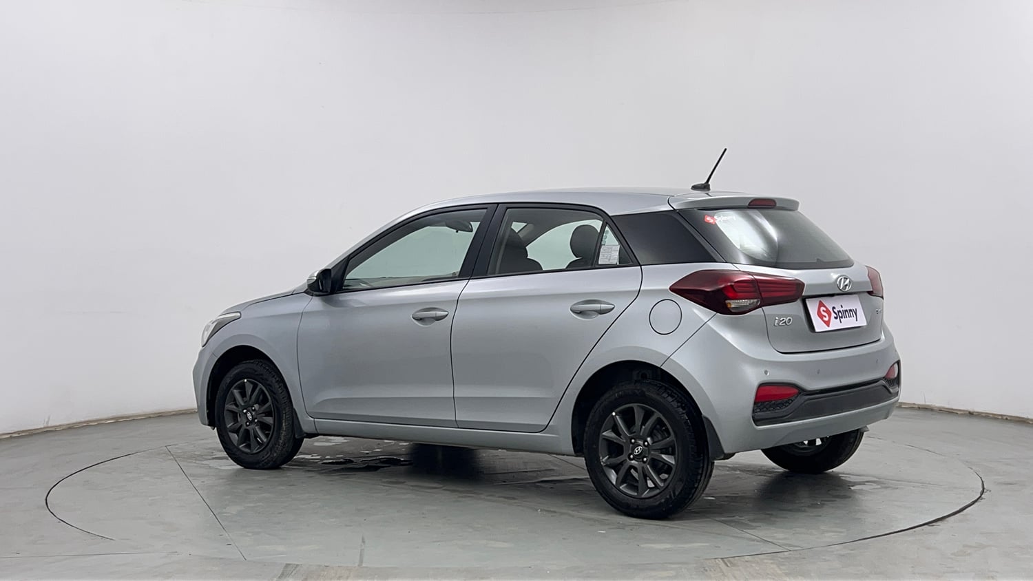 Used 2019 Hyundai Elite i20 Sportz Plus 1.2 Petrol Manual exterior LEFT REAR CORNER VIEW