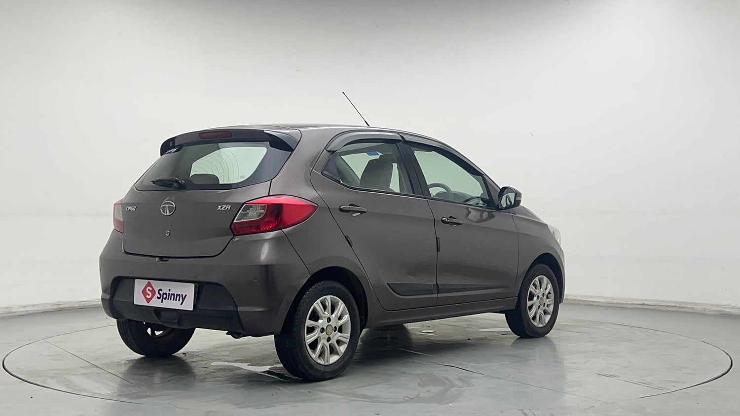 Used 2017 Tata Tiago Revotron XZA Petrol Automatic exterior RIGHT REAR CORNER VIEW
