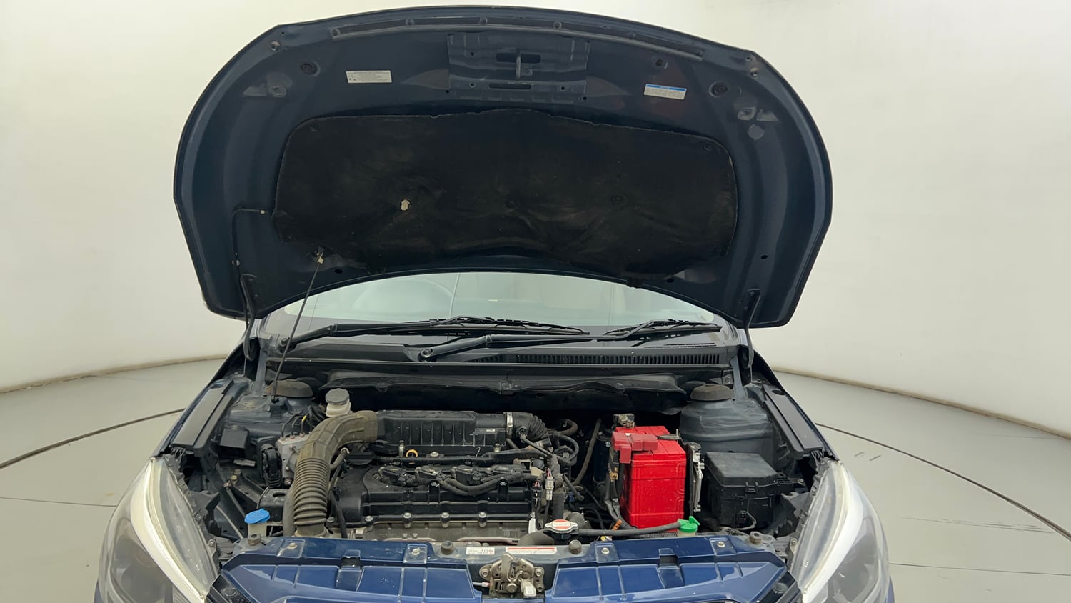 Used 2020 Maruti Suzuki Ciaz Alpha 1.5 AT Petrol Automatic engine ENGINE & BONNET OPEN FRONT VIEW