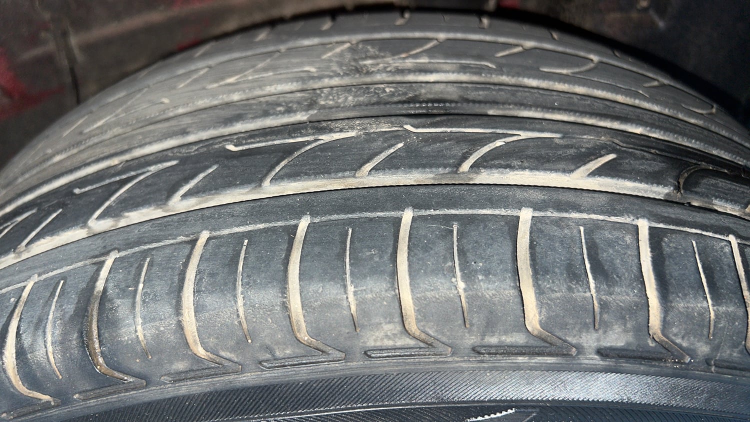 Used 2018 Toyota Etios Liva V Petrol Manual tyres LEFT REAR TYRE TREAD VIEW