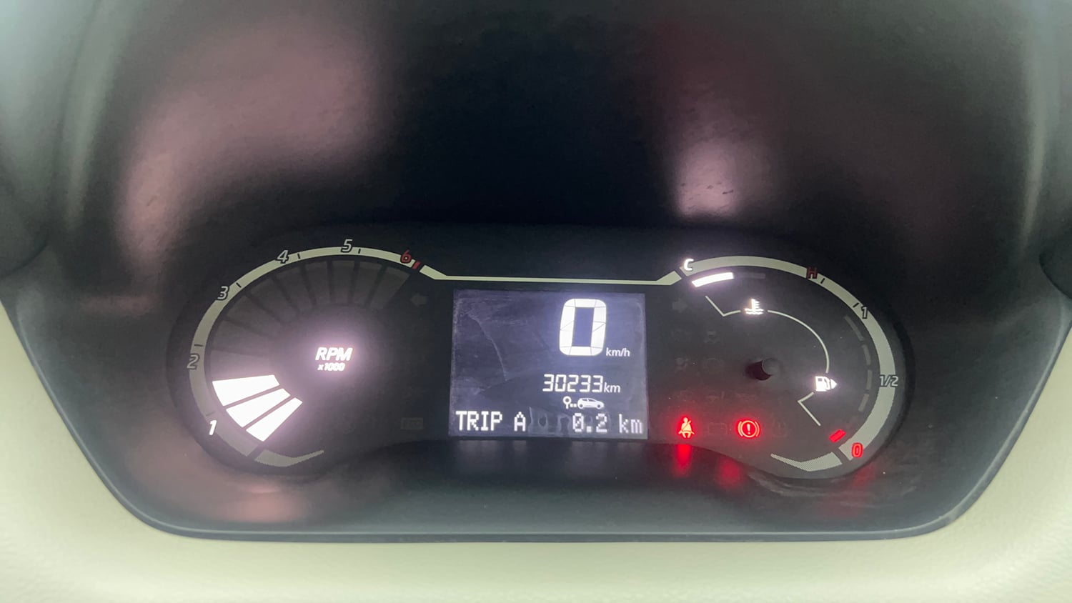 Used 2023 Nissan Magnite XL Petrol Manual interior CLUSTERMETER VIEW