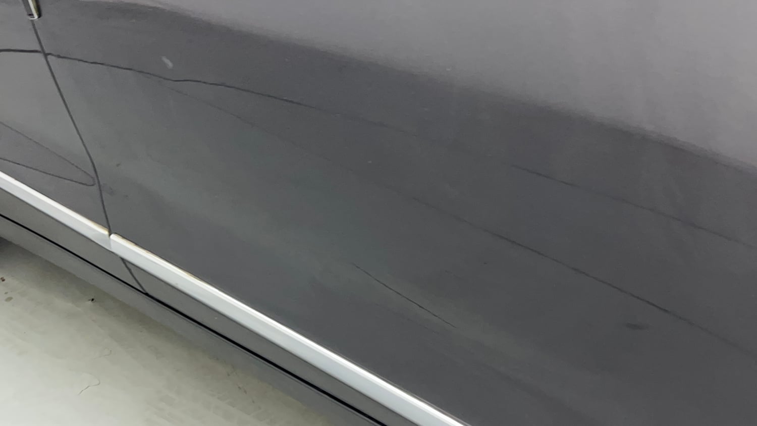 Used 2021 Maruti Suzuki Vitara Brezza ZXi Plus AT SHVS Petrol Automatic dents MINOR DENT