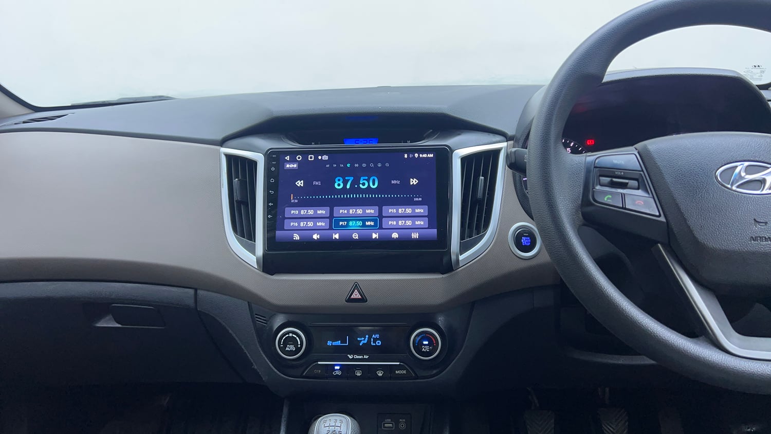 Used 2016 Hyundai Creta 1.6 SX Plus Petrol Petrol Manual interior MUSIC SYSTEM & AC CONTROL VIEW