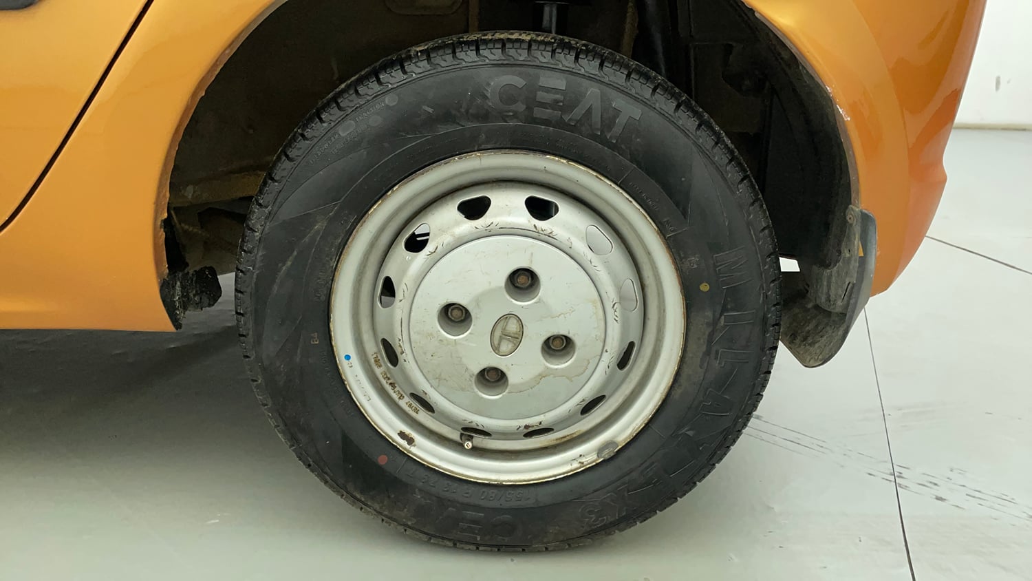 Used 2017 Tata Tiago Revotron XM Petrol Manual tyres LEFT REAR TYRE RIM VIEW