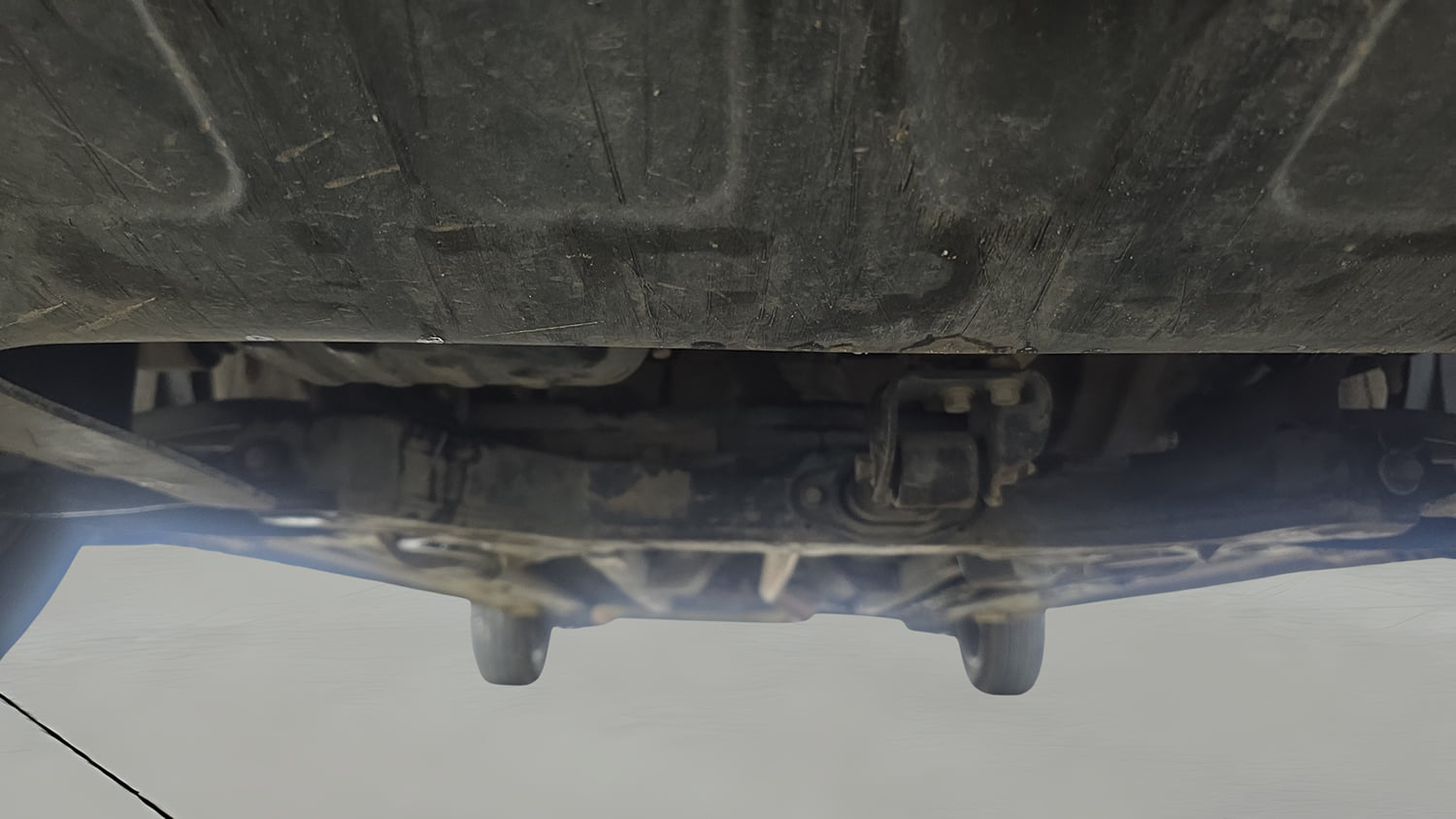 Used 2018 Hyundai Elite i20 Asta 1.2 Petrol Manual extra FRONT LEFT UNDERBODY VIEW