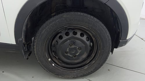 Used 2023 Tata Nexon XE Petrol Manual tyres RIGHT FRONT TYRE RIM VIEW
