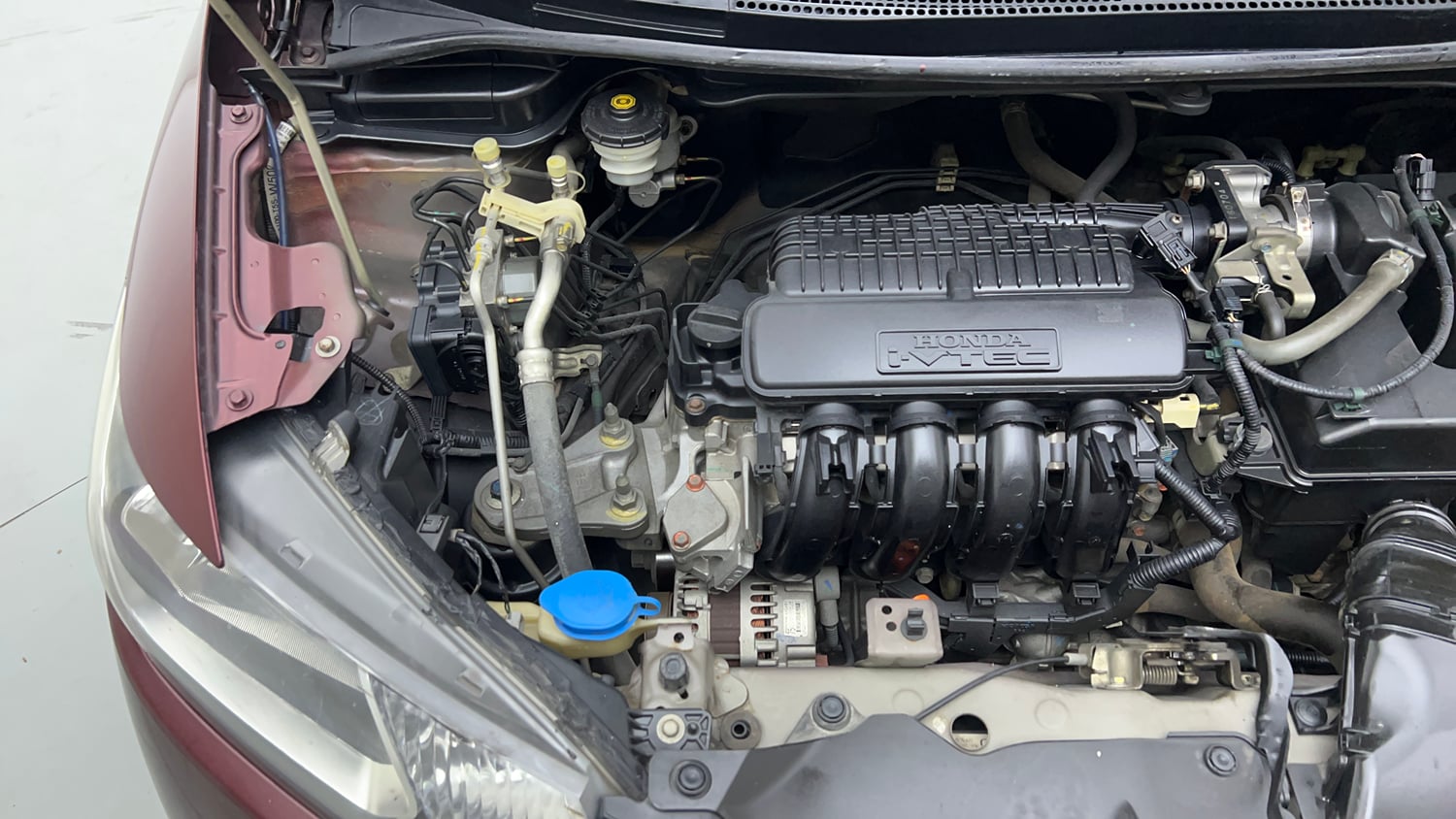 Used 2016 Honda Jazz V AT Petrol Petrol Automatic engine ENGINE RIGHT SIDE VIEW