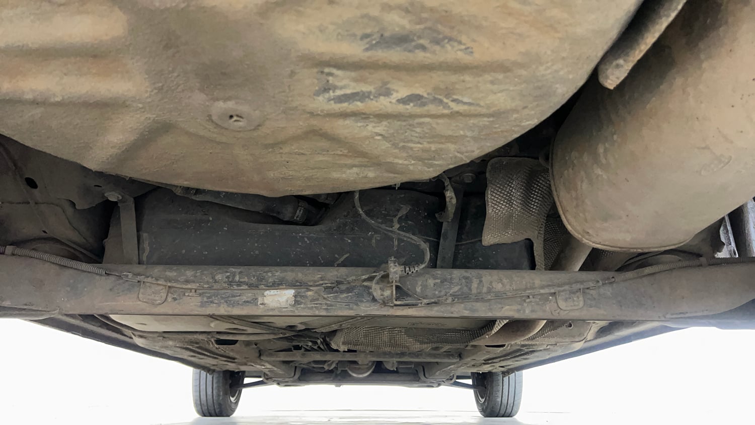 Used 2015 Ford Figo Duratec Petrol Titanium 1.2 Petrol Manual extra REAR UNDERBODY VIEW (TAKEN FROM REAR)