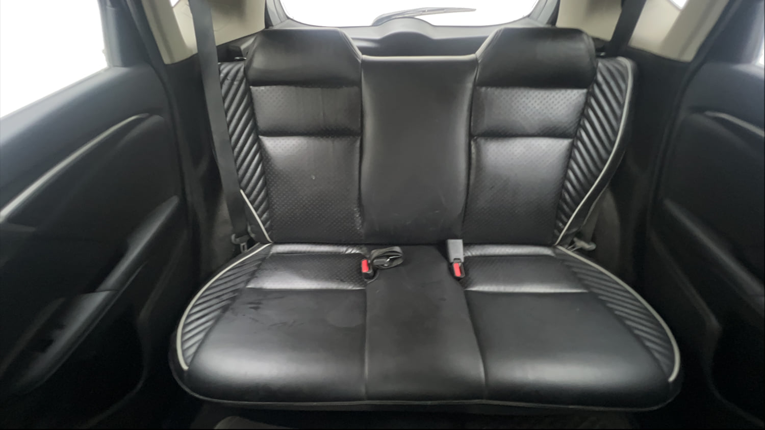 Used 2022 Honda WR-V VX MT Petrol Petrol Manual interior REAR SEAT CONDITION VIEW