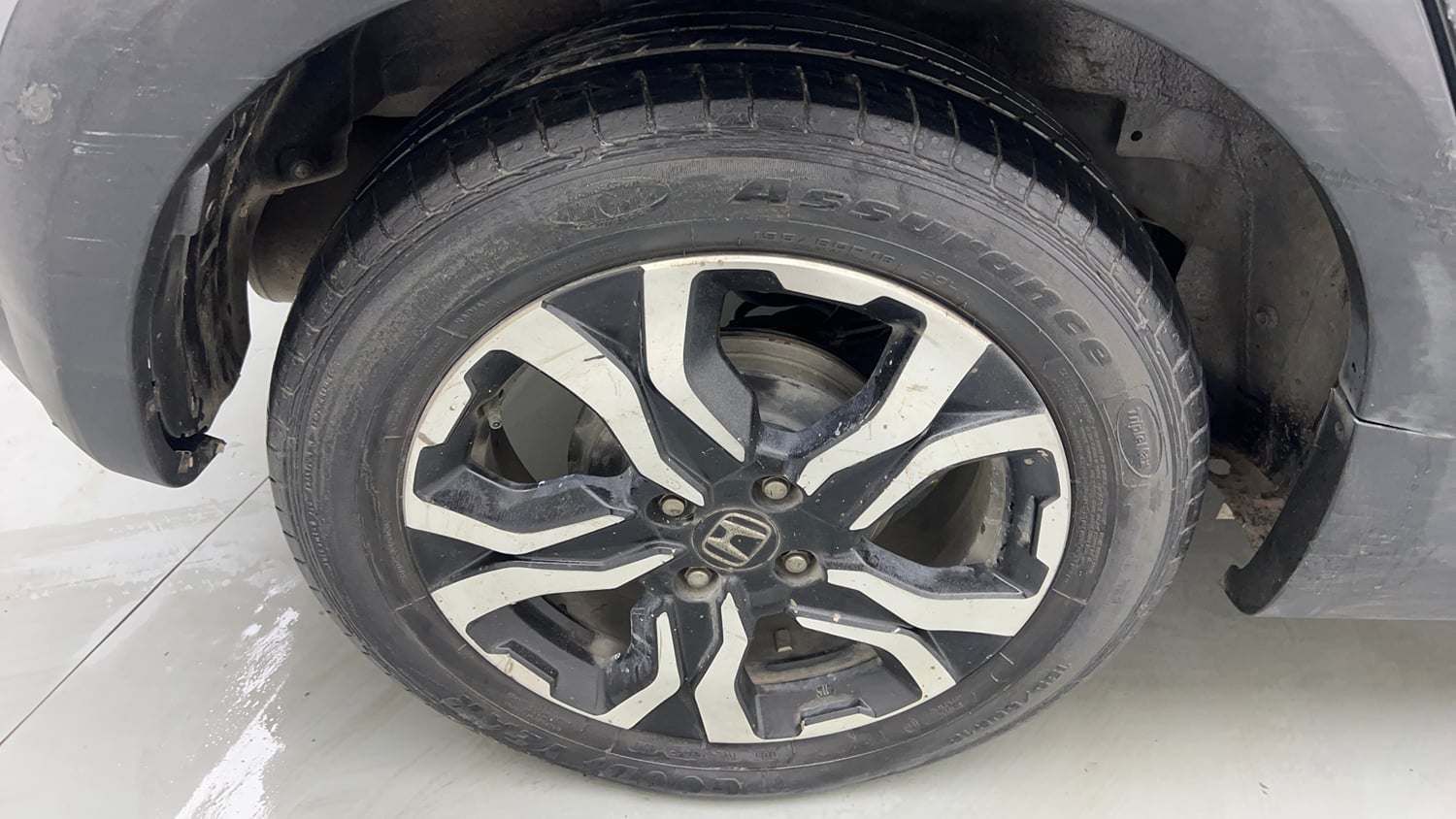 Used 2022 Honda WR-V VX MT Petrol Petrol Manual tyres RIGHT REAR TYRE RIM VIEW