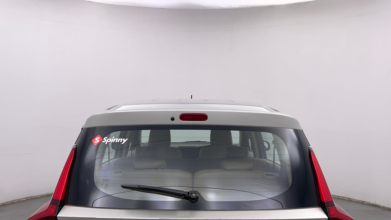 Used 2019 Maruti Suzuki Ertiga ZDi Plus 1.5 Diesel Diesel Manual exterior BACK WINDSHIELD VIEW