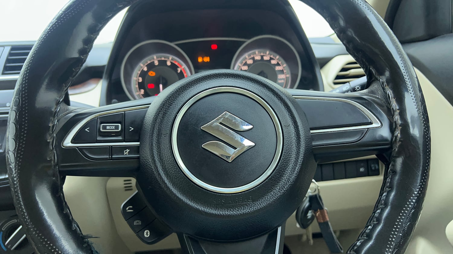 Used 2019 Maruti Suzuki Dzire VXi AMT Petrol Automatic top_features Airbags