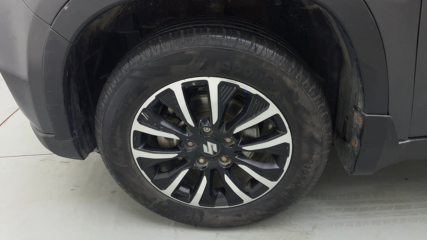 Used 2021 Maruti Suzuki Vitara Brezza ZXi Plus AT SHVS Petrol Automatic tyres LEFT FRONT TYRE RIM VIEW