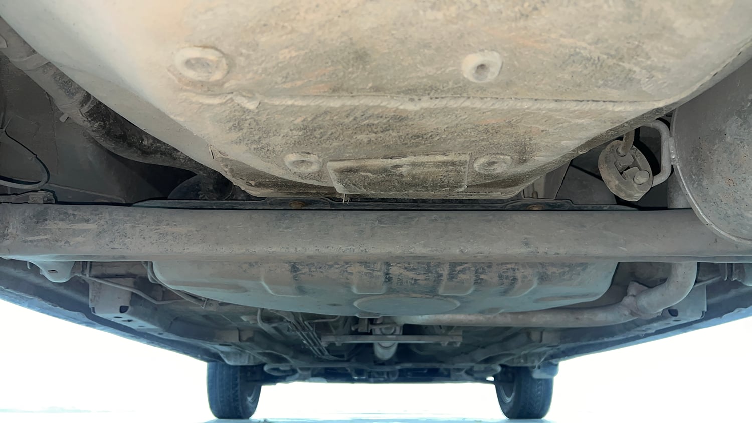 Used 2017 Tata Tiago Revotron XZ Petrol Manual extra REAR UNDERBODY VIEW (TAKEN FROM REAR)