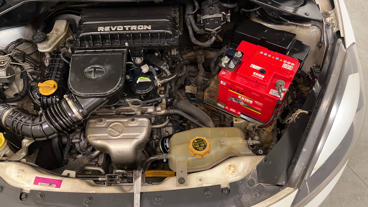 Used 2017 Tata Tigor Revotron XZ Petrol Manual engine ENGINE LEFT SIDE VIEW