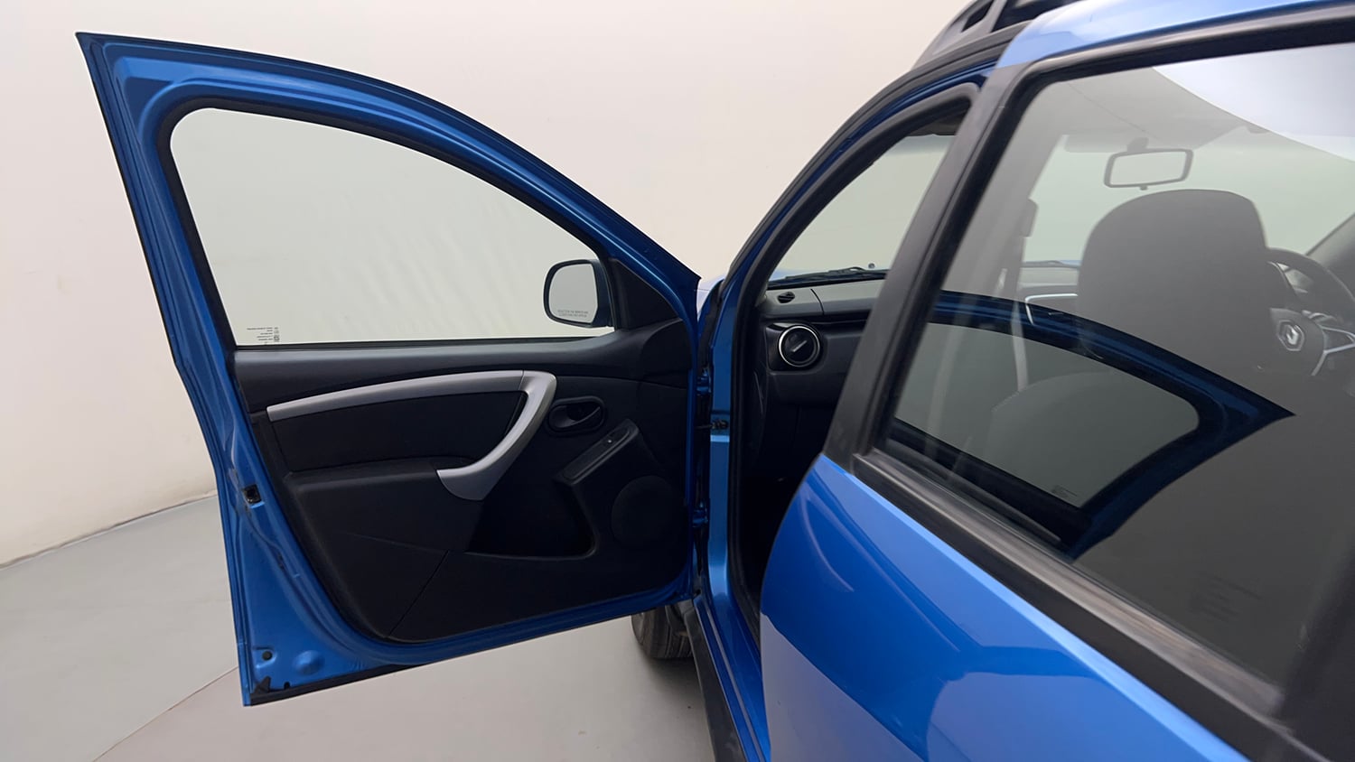Used 2020 Renault Duster 110 PS RXS MT Diesel Diesel Manual interior LEFT FRONT DOOR OPEN VIEW