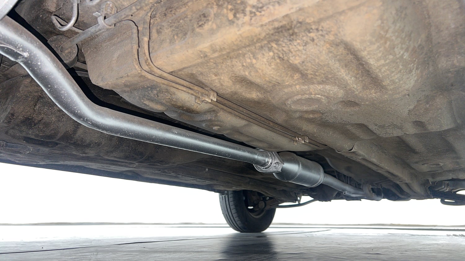 Used 2018 Maruti Suzuki Alto 800 VXi Petrol Manual extra REAR RIGHT UNDERBODY VIEW
