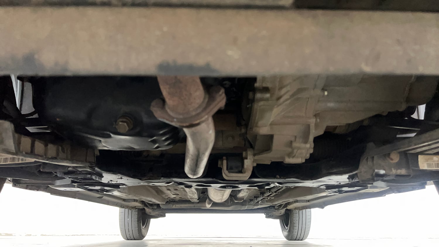 Used 2023 Tata Punch Adventure MT Petrol Manual extra FRONT LEFT UNDERBODY VIEW