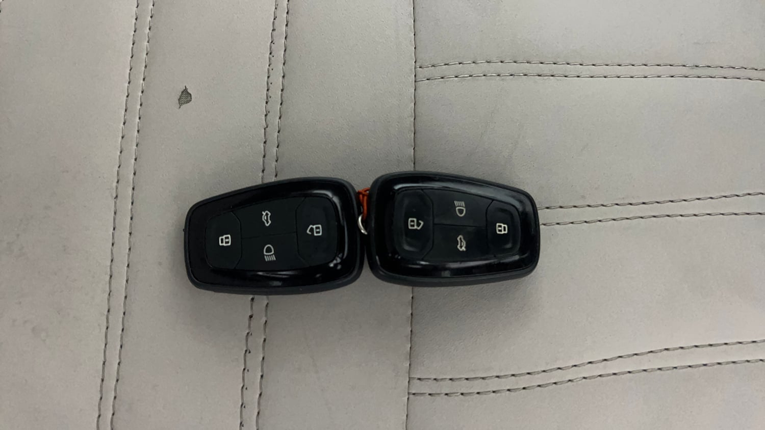 Used 2023 Tata Tigor XZ CNG Cng Manual extra CAR KEY VIEW