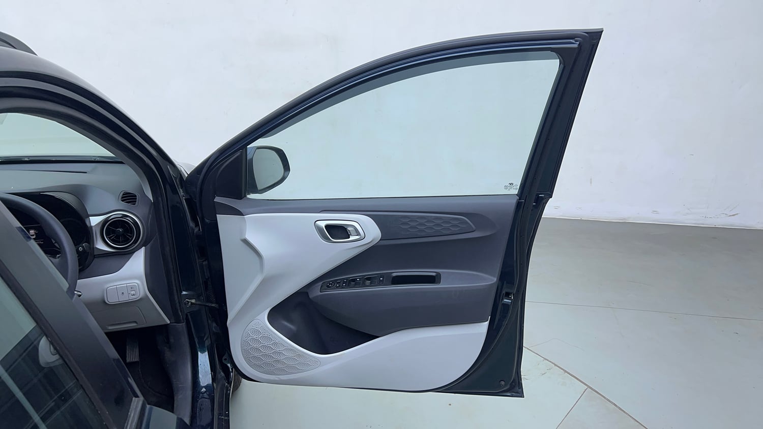 Used 2024 Hyundai Grand i10 Nios Sportz 1.2 Kappa VTVT Petrol Manual interior RIGHT FRONT DOOR OPEN VIEW