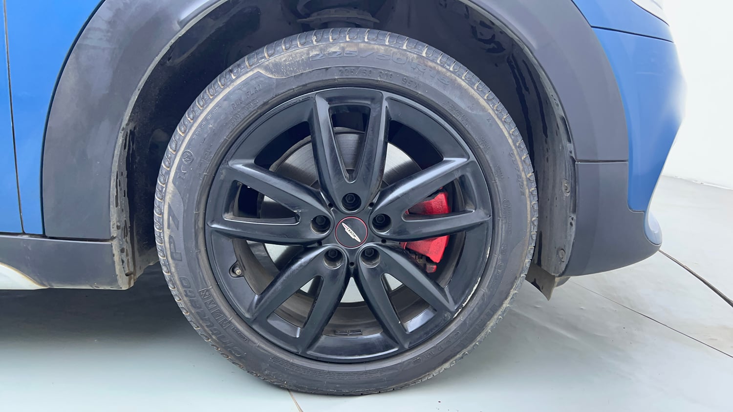 Used 2021 Mini Countryman Cooper S JCW Inspired Petrol Automatic tyres RIGHT FRONT TYRE RIM VIEW