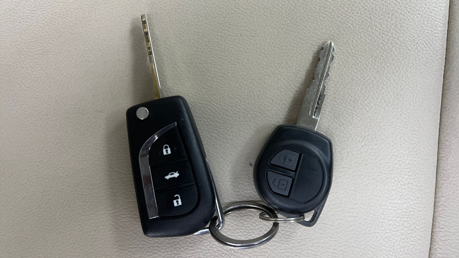 Used 2014 Maruti Suzuki Wagon R VXI Petrol Manual extra CAR KEY VIEW