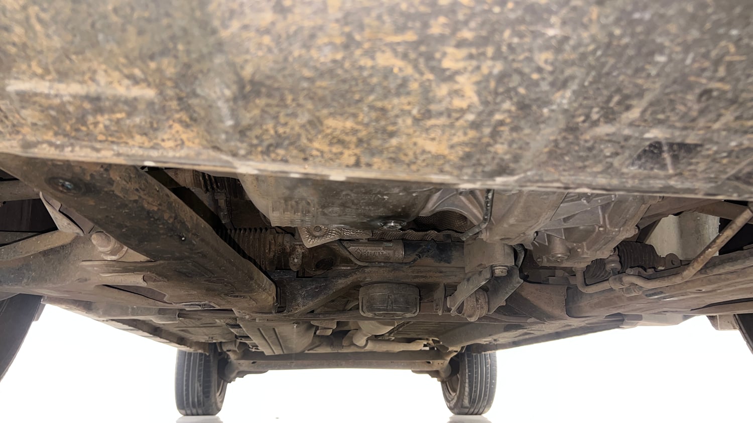 Used 2020 Renault Duster 110 PS RXS MT Diesel Diesel Manual extra FRONT LEFT UNDERBODY VIEW