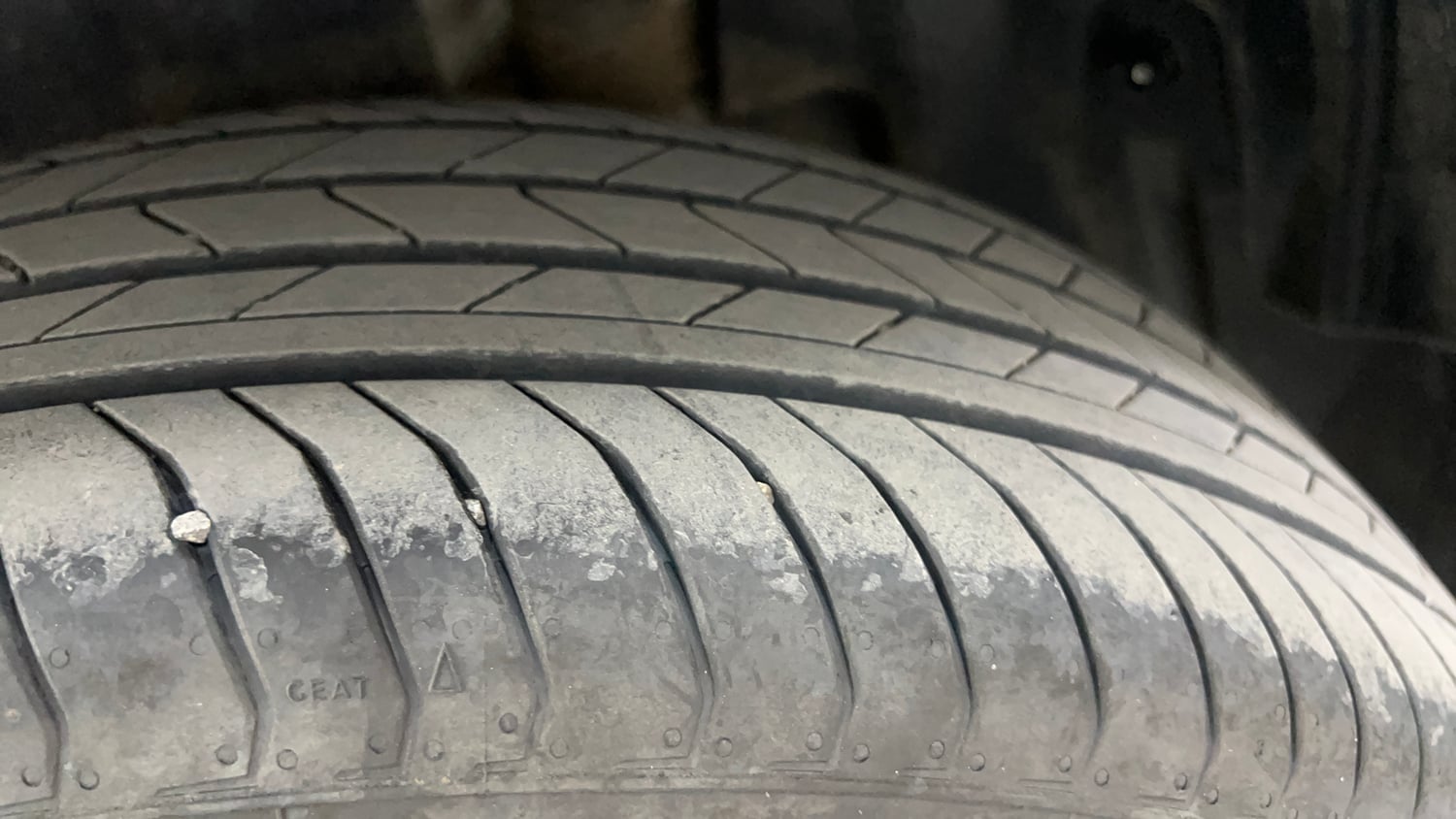Used 2025 Maruti Suzuki Victoris VXI CNG MT 2W Cng Manual tyres LEFT REAR TYRE TREAD VIEW