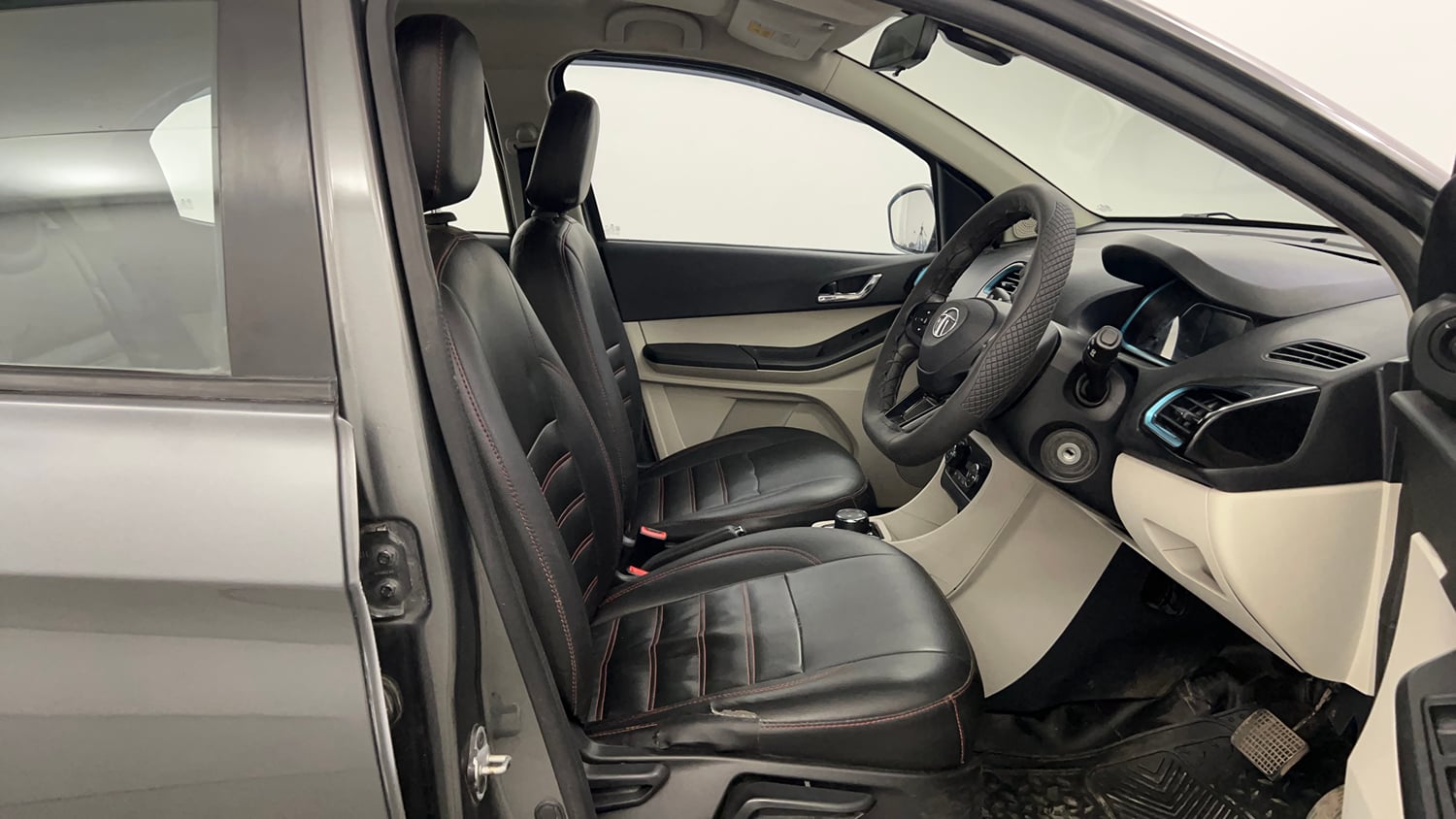Used 2023 Tata Tiago EV XZ Plus Long Range Electric Automatic interior RIGHT SIDE FRONT DOOR CABIN VIEW
