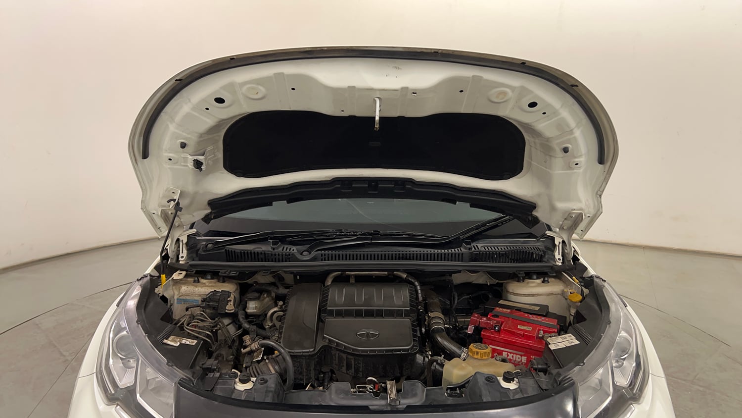 Used 2021 Tata Nexon XZ Plus Diesel Diesel Manual engine ENGINE & BONNET OPEN FRONT VIEW