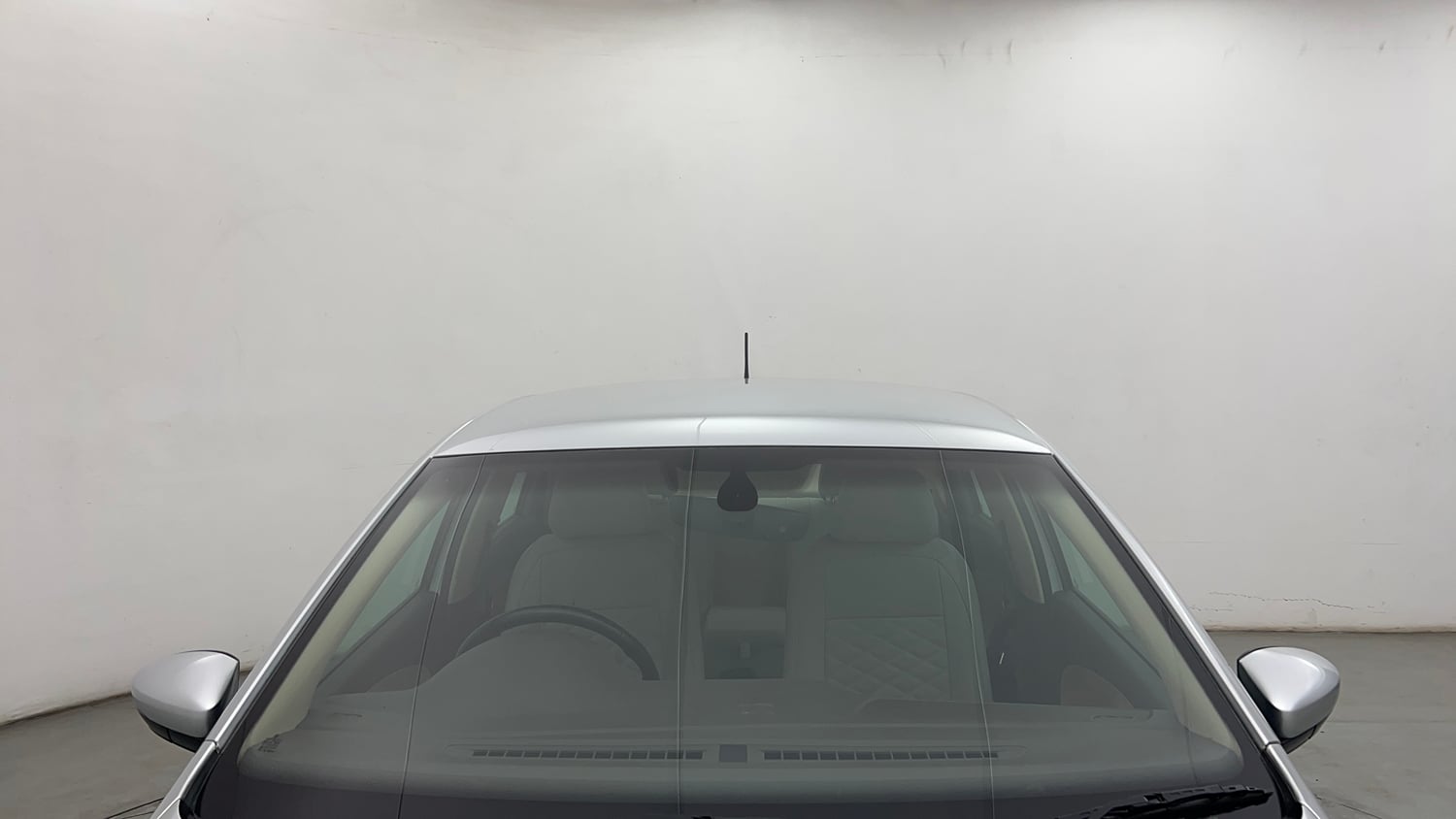 Used 2021 Volkswagen Vento Highline 1.0L TSI Petrol Manual exterior FRONT WINDSHIELD VIEW