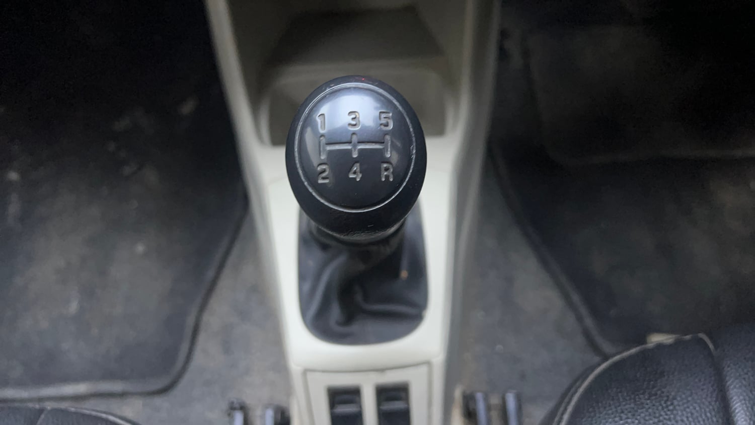 Used 2022 Maruti Suzuki Alto 800 LXi (O) Petrol Manual interior GEAR  KNOB VIEW