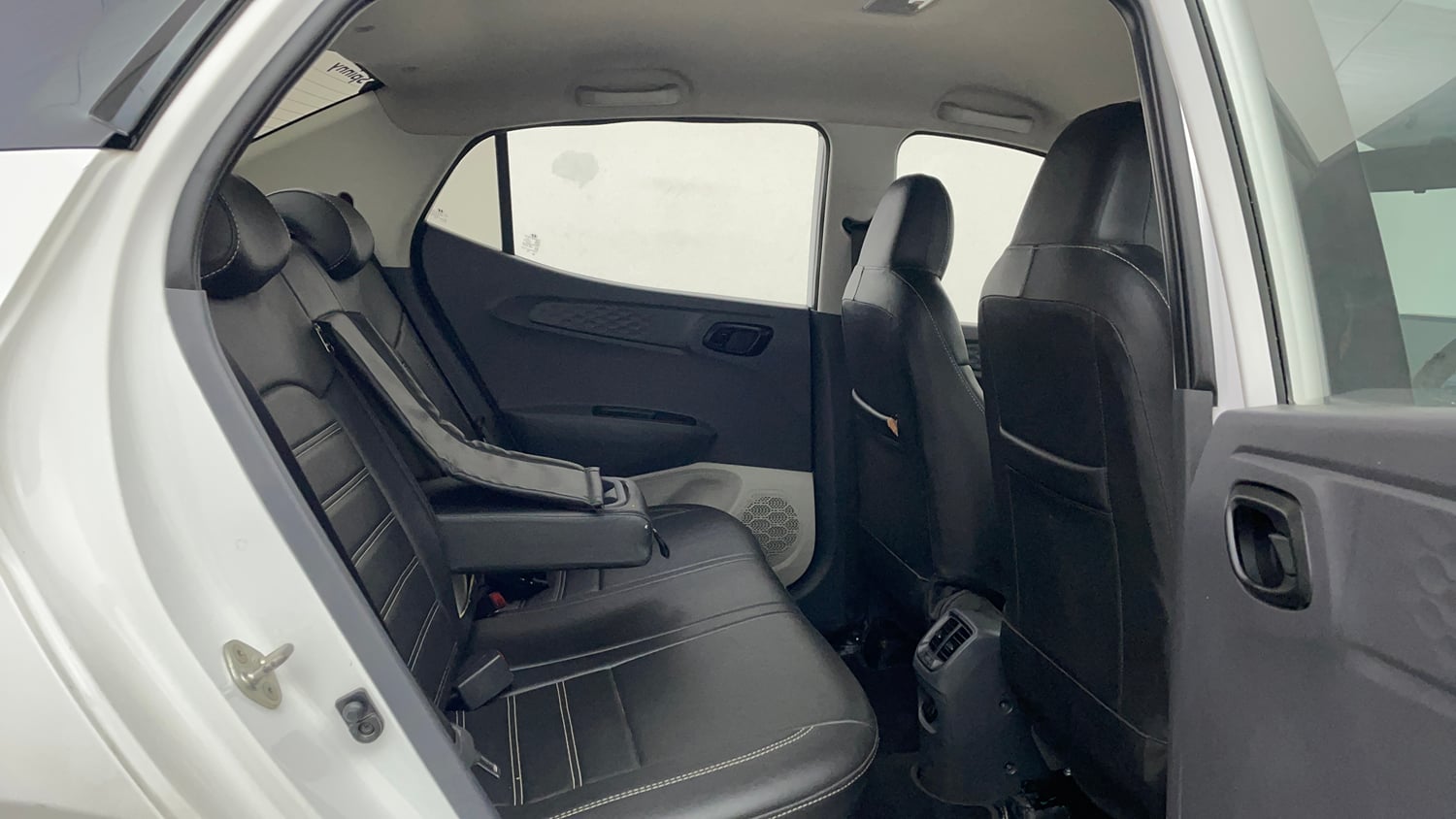 Used 2022 Hyundai Aura S 1.2 CNG Cng Manual interior RIGHT SIDE REAR DOOR CABIN VIEW