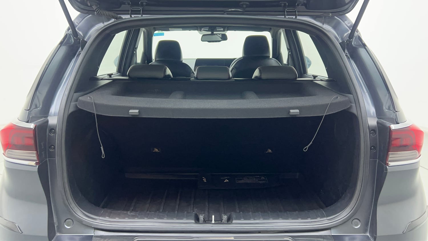 Used 2023 Kia Sonet X Line 1.0 DCT Petrol Automatic interior DICKY INSIDE VIEW
