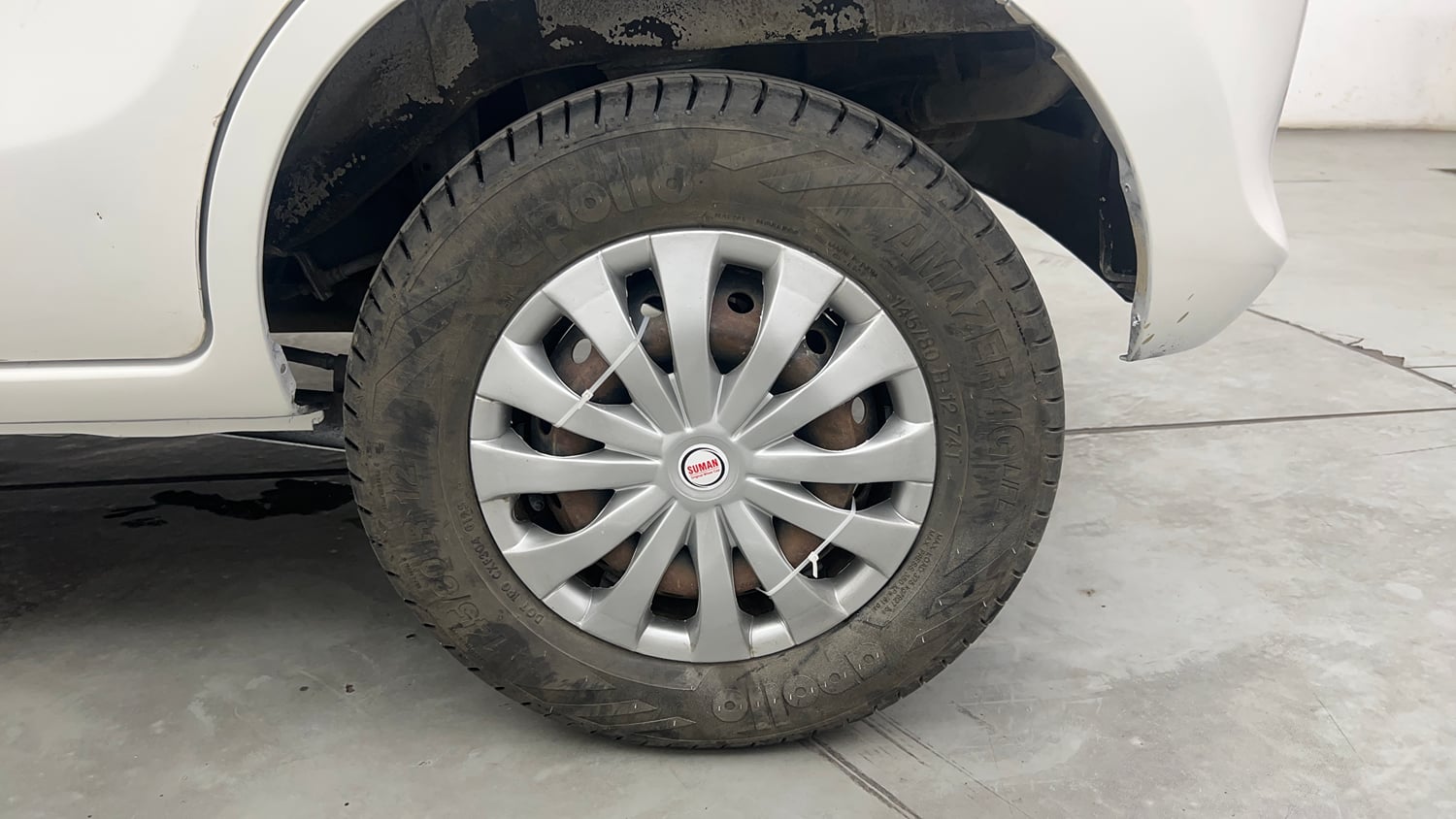 Used 2018 Maruti Suzuki Alto 800 VXi Petrol Manual tyres LEFT REAR TYRE RIM VIEW