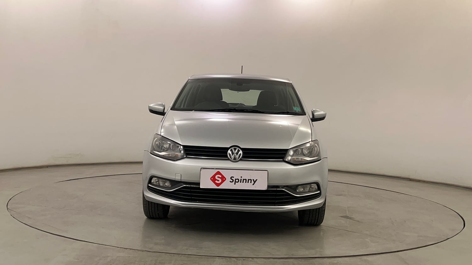 Used 2019 Volkswagen Polo Highline Plus 1.0 (P) 16 Alloy Petrol Manual exterior FRONT VIEW