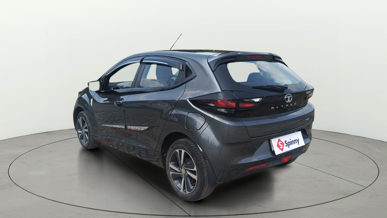 Used 2022 Tata Altroz XZ Plus i-Turbo Petrol Petrol Manual exterior LEFT REAR CORNER VIEW