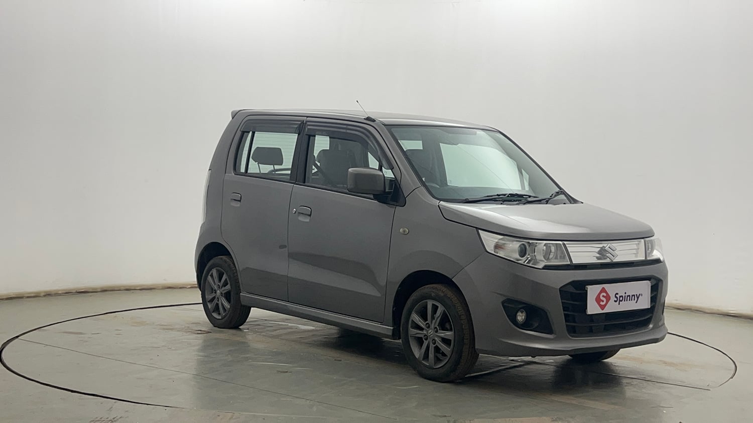 Used 2017 Maruti Suzuki Wagon R VXI+ Petrol Manual exterior RIGHT FRONT CORNER VIEW