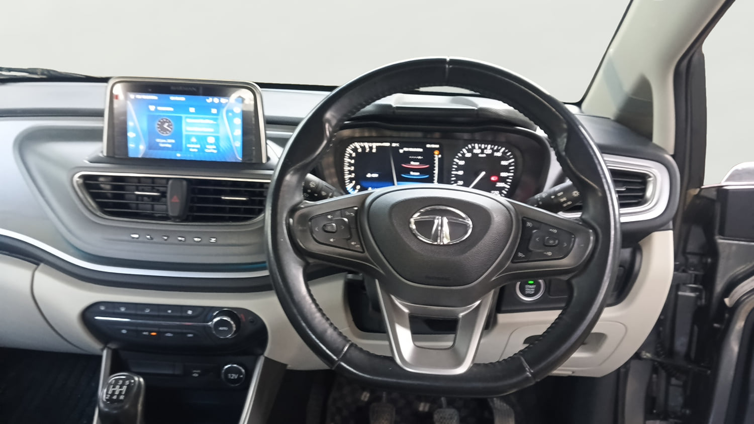 Used 2022 Tata Altroz XZ Plus i-Turbo Petrol Petrol Manual interior STEERING VIEW