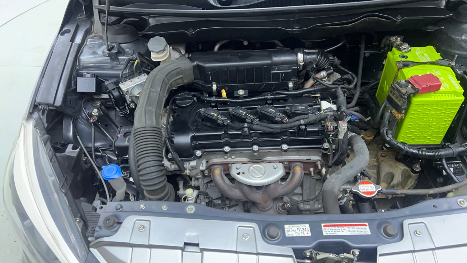 Used 2021 Maruti Suzuki Ciaz Alpha 1.5 Petrol Manual engine ENGINE RIGHT SIDE VIEW