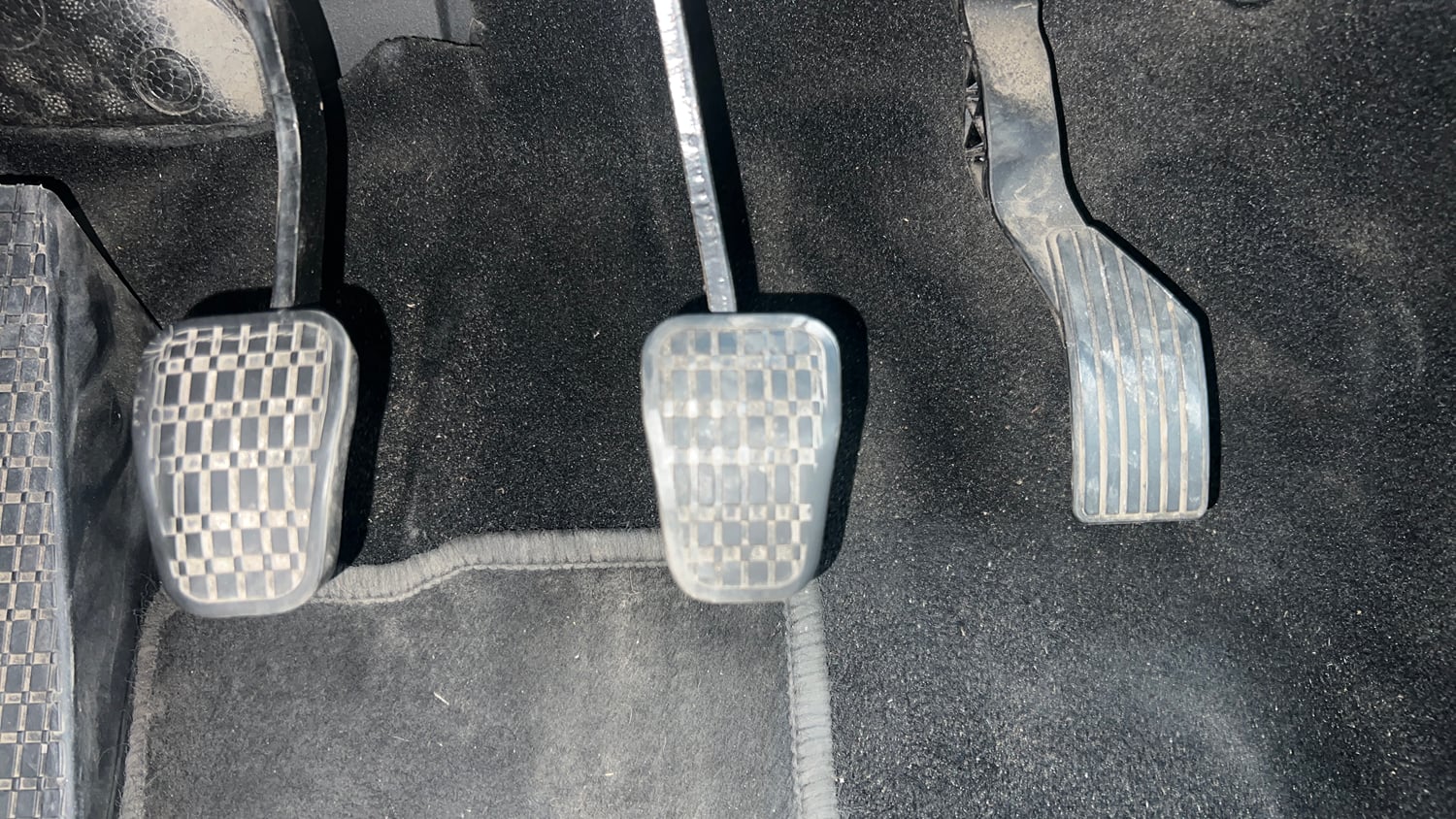 Used 2023 Tata Altroz XZ Diesel Diesel Manual interior PEDALS VIEW
