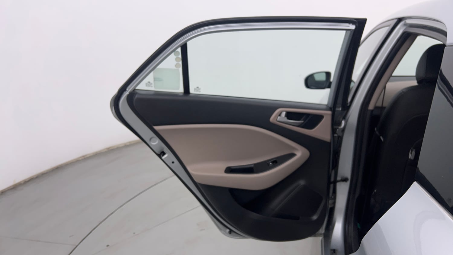 Used 2019 Hyundai Elite i20 Sportz Plus 1.2 Petrol Manual interior LEFT REAR DOOR OPEN VIEW