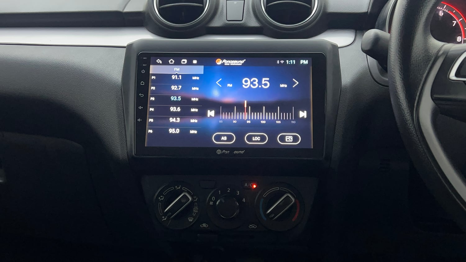 Used 2021 Maruti Suzuki Swift VXi Petrol Manual top_features Integrated (in-dash) music system