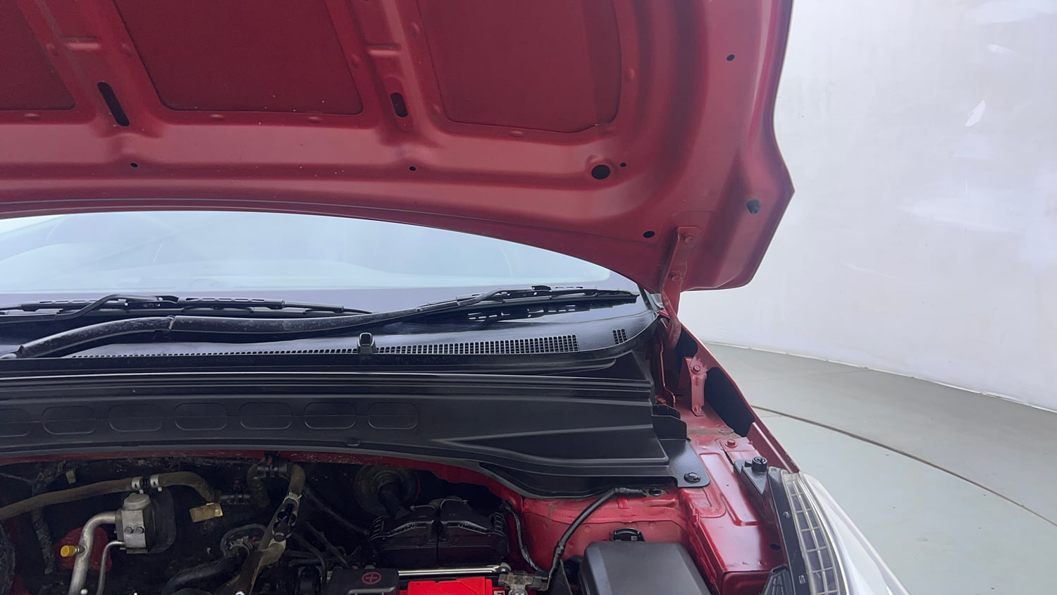 Used 2018 Hyundai Creta SX Plus 1.6 AT Petrol Petrol Automatic engine ENGINE LEFT SIDE HINGE & APRON VIEW