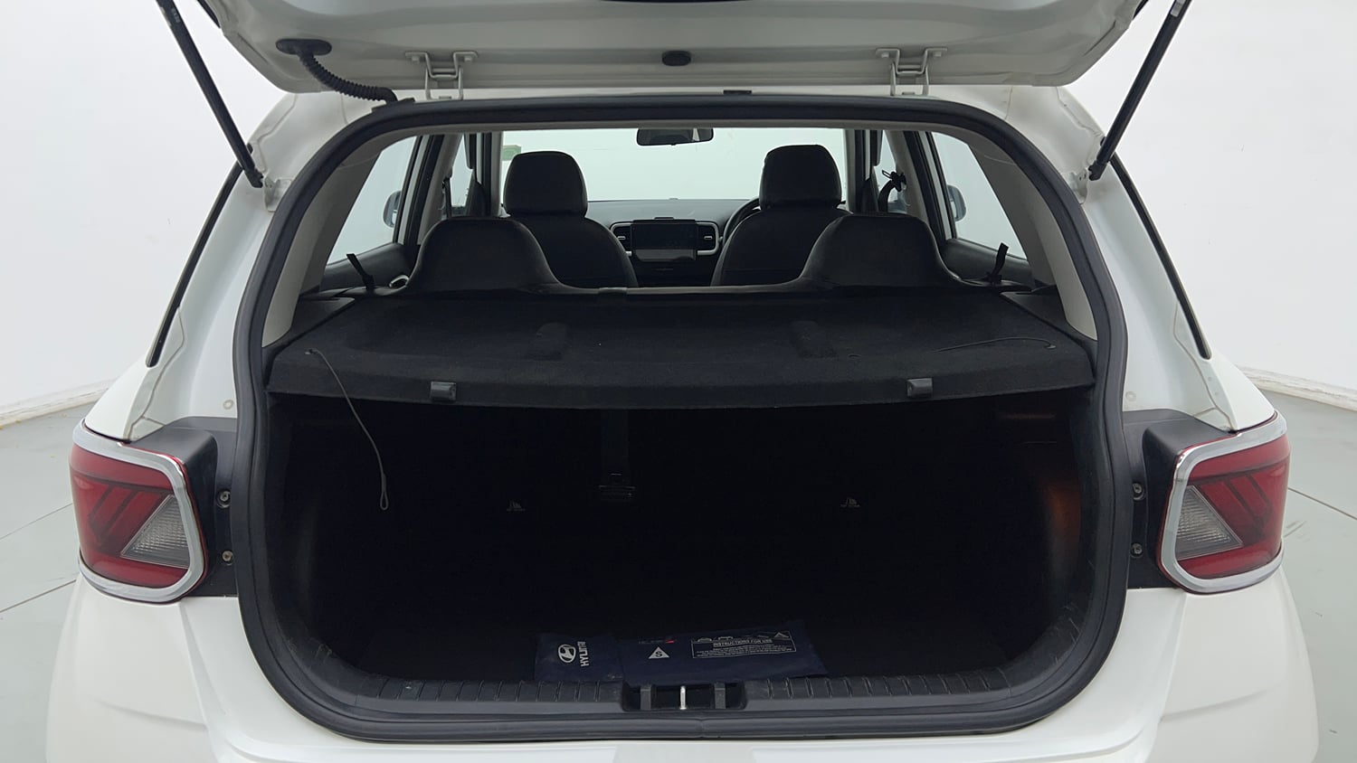 Used 2022 Hyundai Venue S 1.2 Petrol Petrol Manual interior DICKY INSIDE VIEW